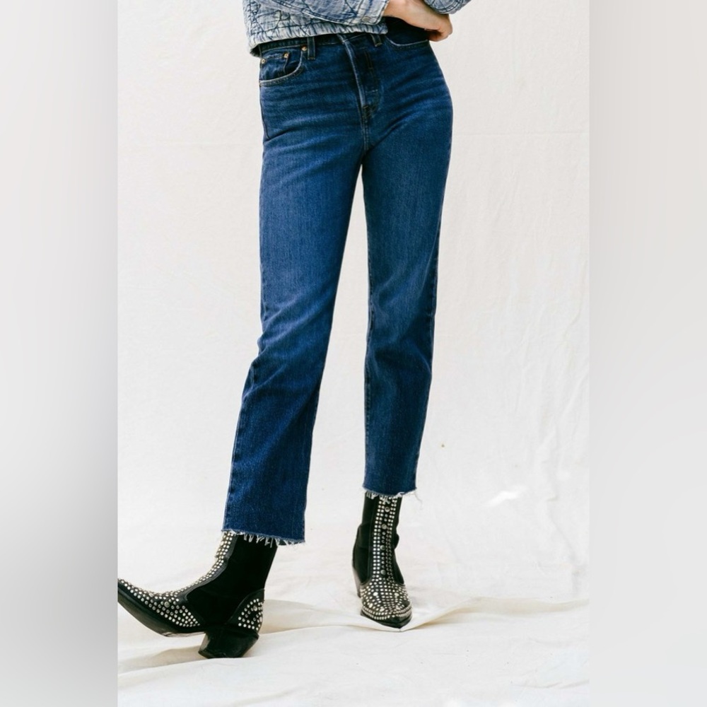 Levi’s Wedgie Straight Dark Wash 27x28
